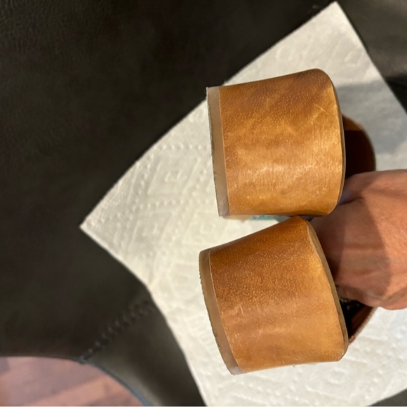 Tory Burch clogs - Picture 2 of 5